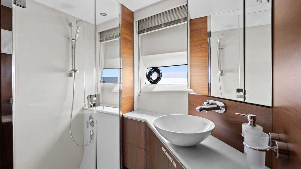 VIP bathroom