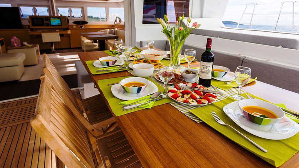Dinning area in saloon