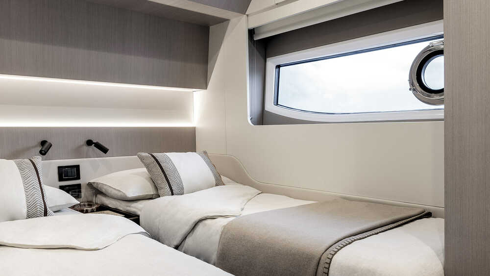 Guest cabin