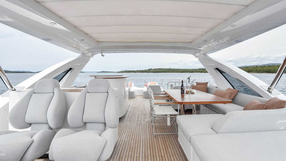 Flybridge