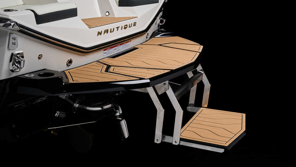 Actuated Swim Terrace