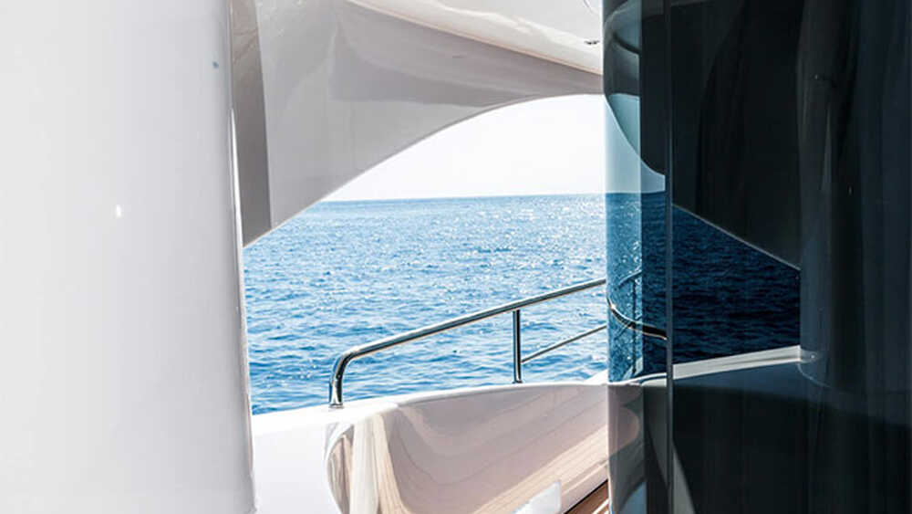 Side deck