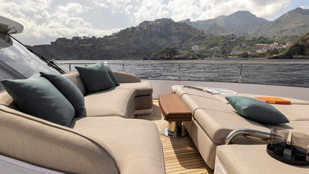 Lounge area on bow