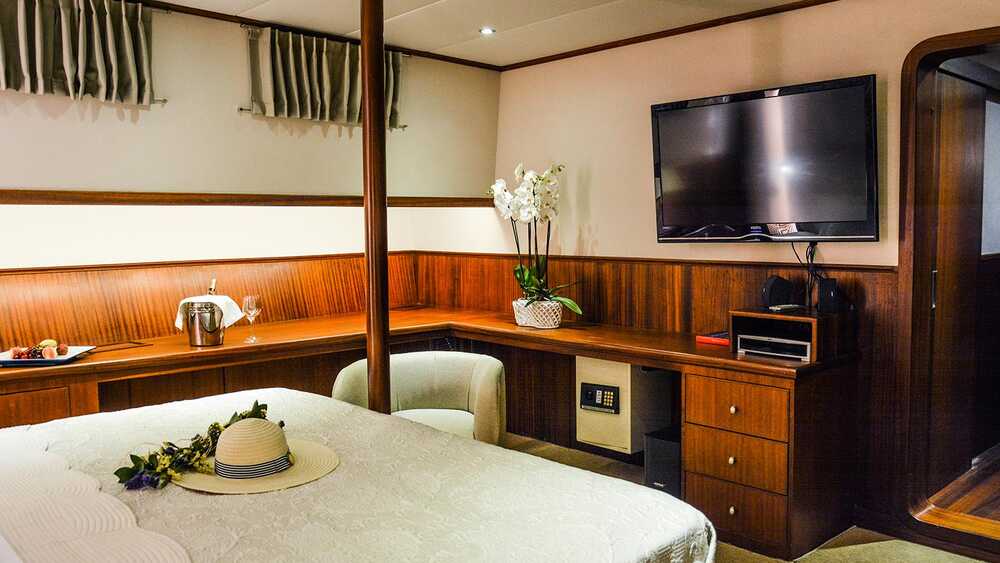 Master cabin