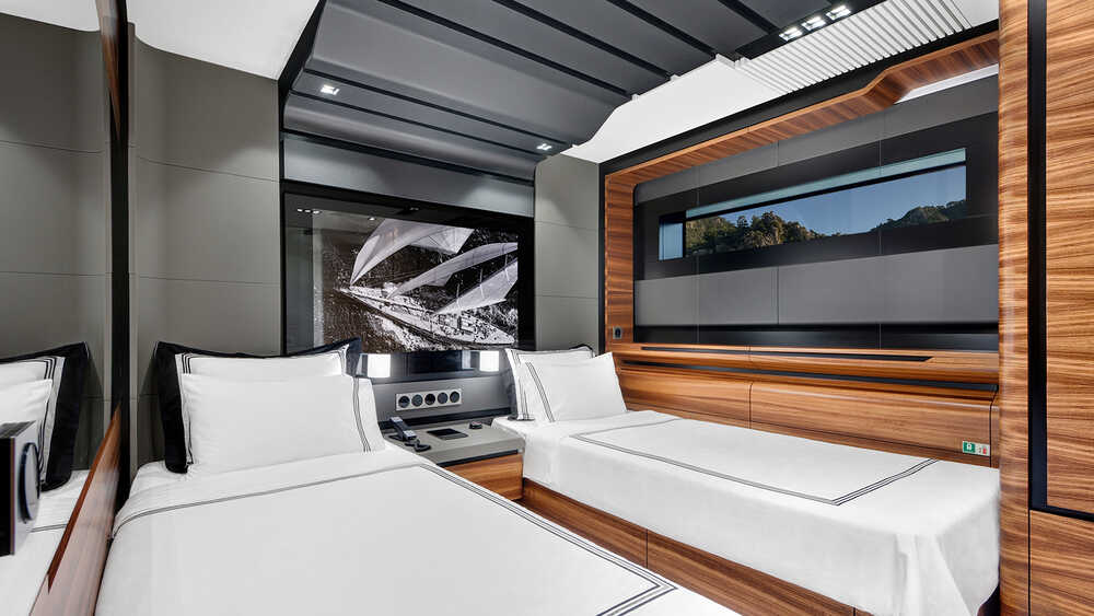 Twin cabin