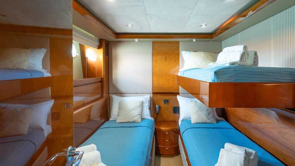 Twin cabin 2