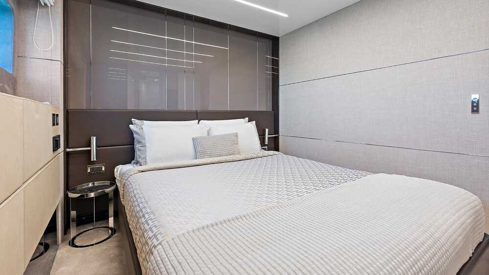 VIP cabin 