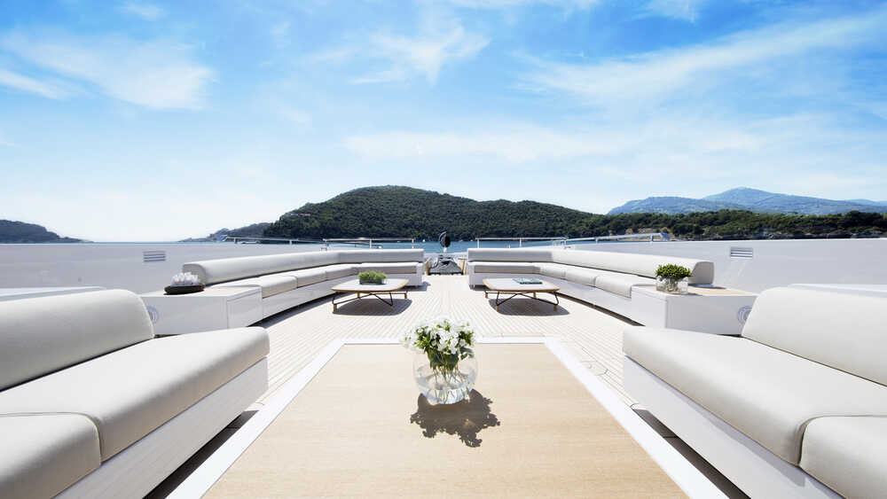 Bow lounge area on upper deck