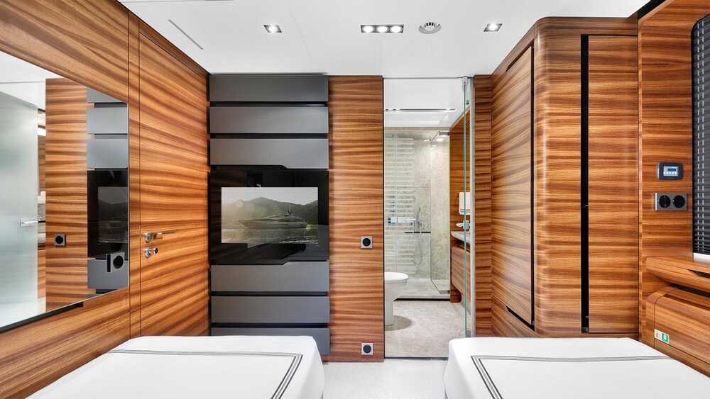 Twin cabin