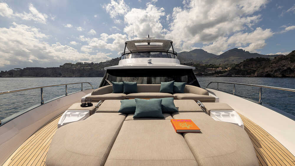 Lounge area on bow