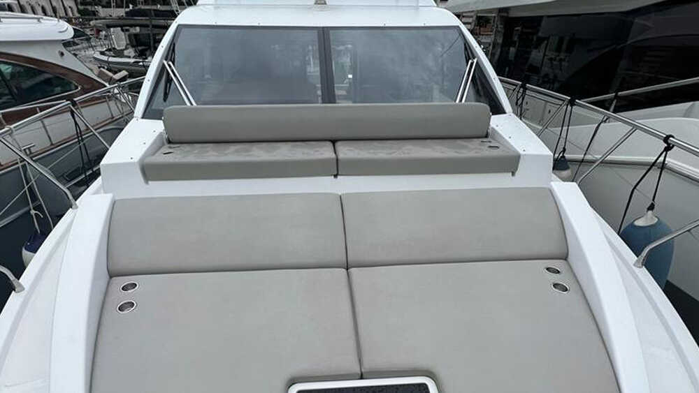 Bow deck