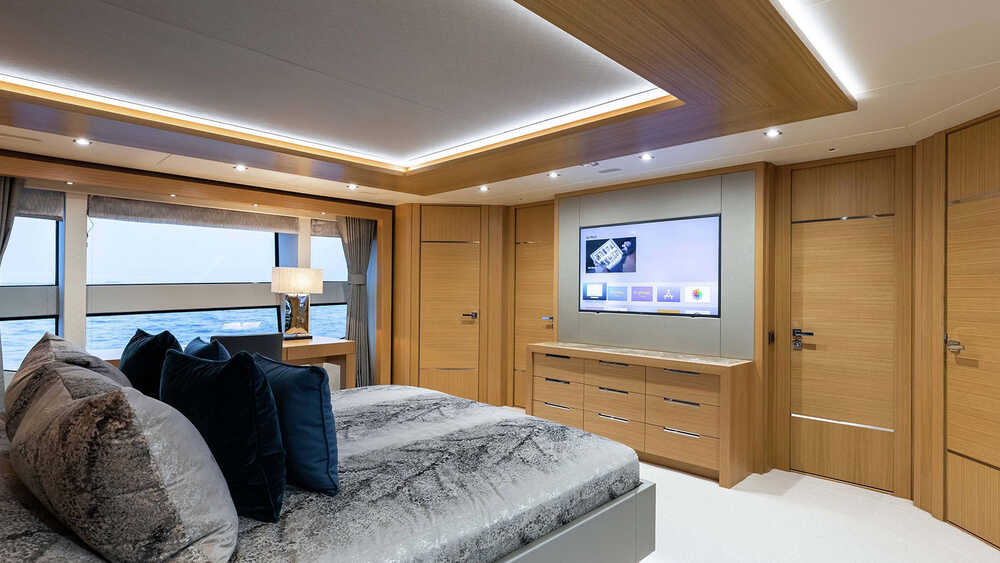 Master cabin on main deck