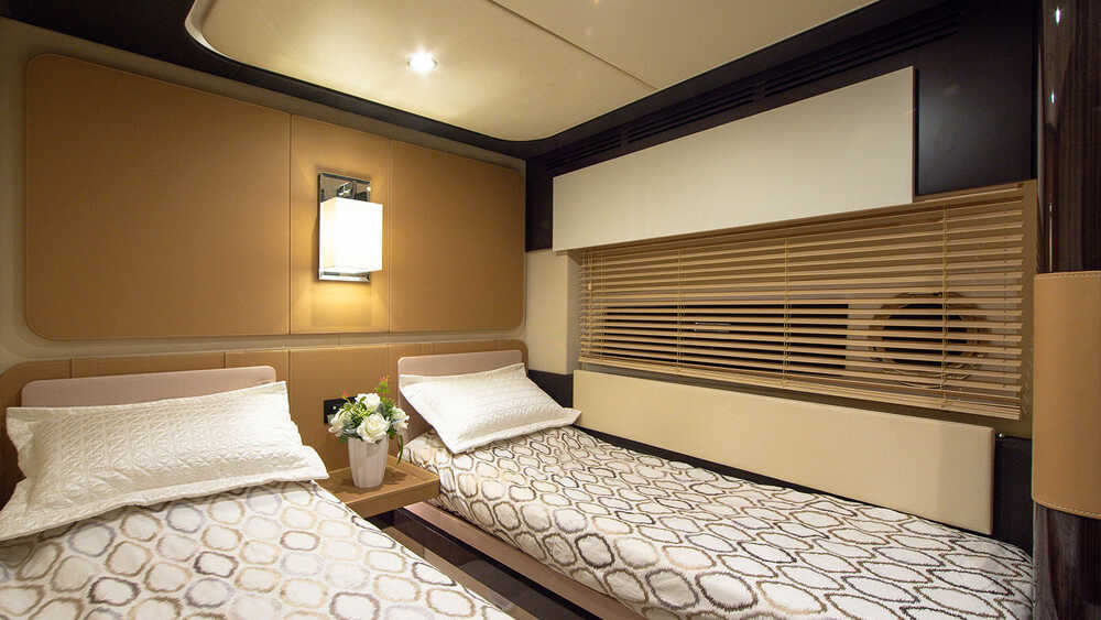 Guest cabin 1