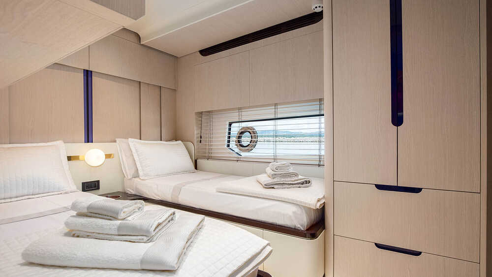 Guest cabin on port side