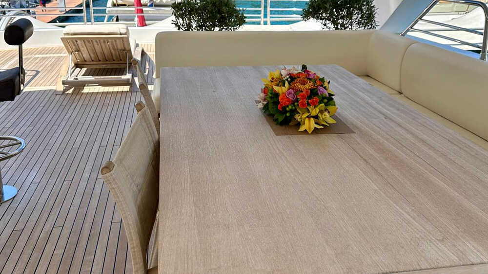 Flybridge