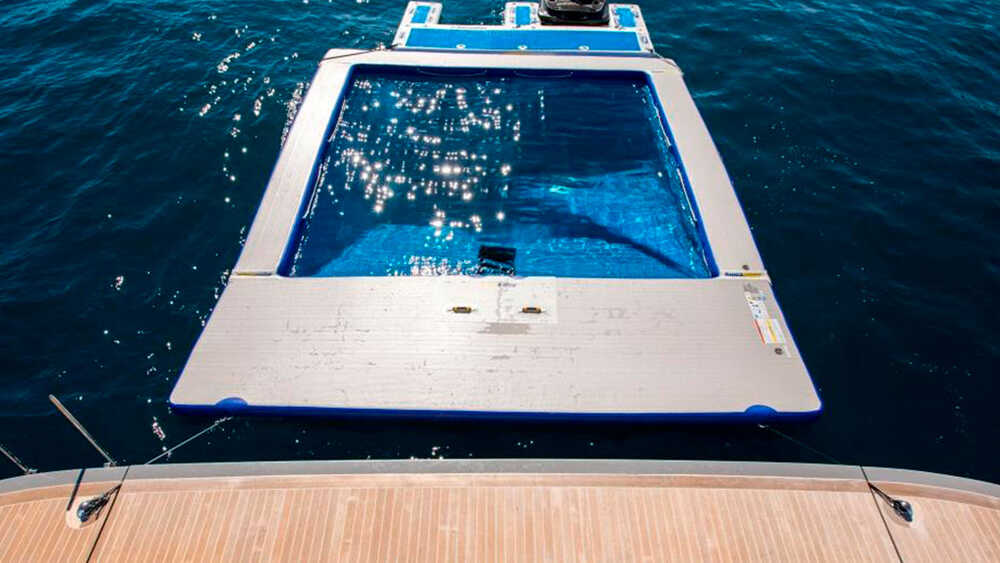 Swimming pool  of the yacht TATII