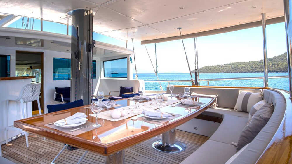 Aft deck