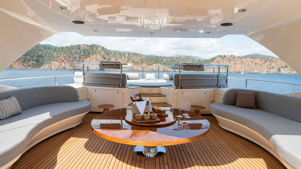 Sundeck
