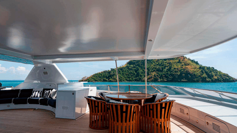 Sundeck
