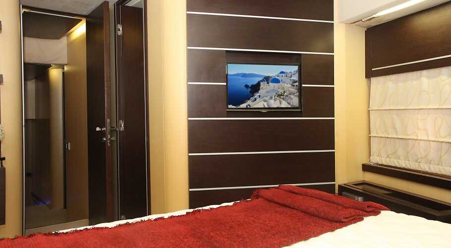 TV in VIP cabin