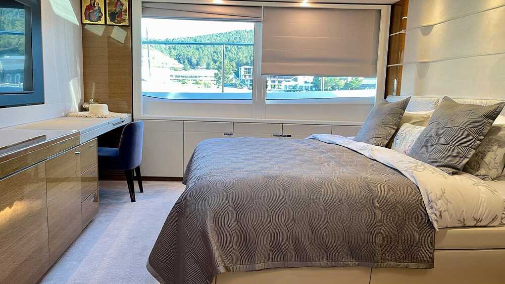 Master cabin on main deck