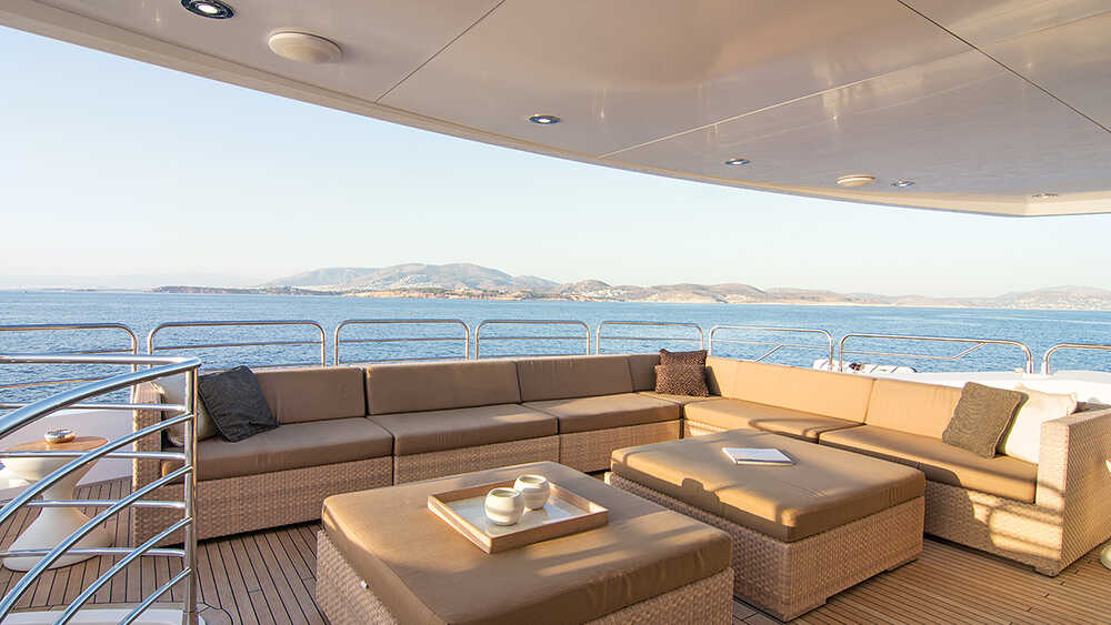 Upper deck salon and aft lounge area