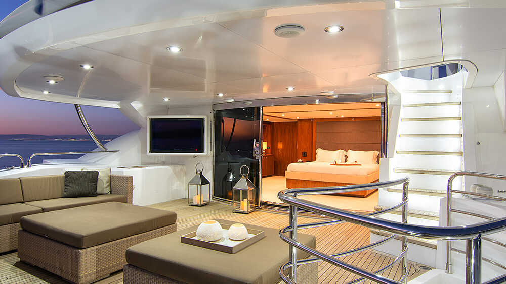 Upper deck salon and aft lounge area