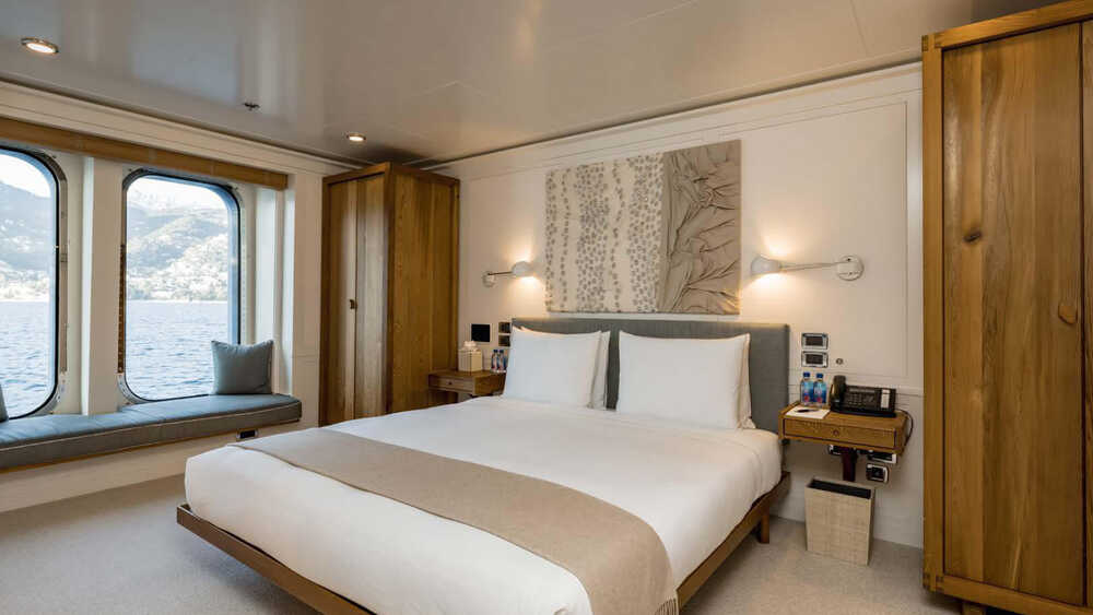 Main Deck - Double Starboard Cabin 2
