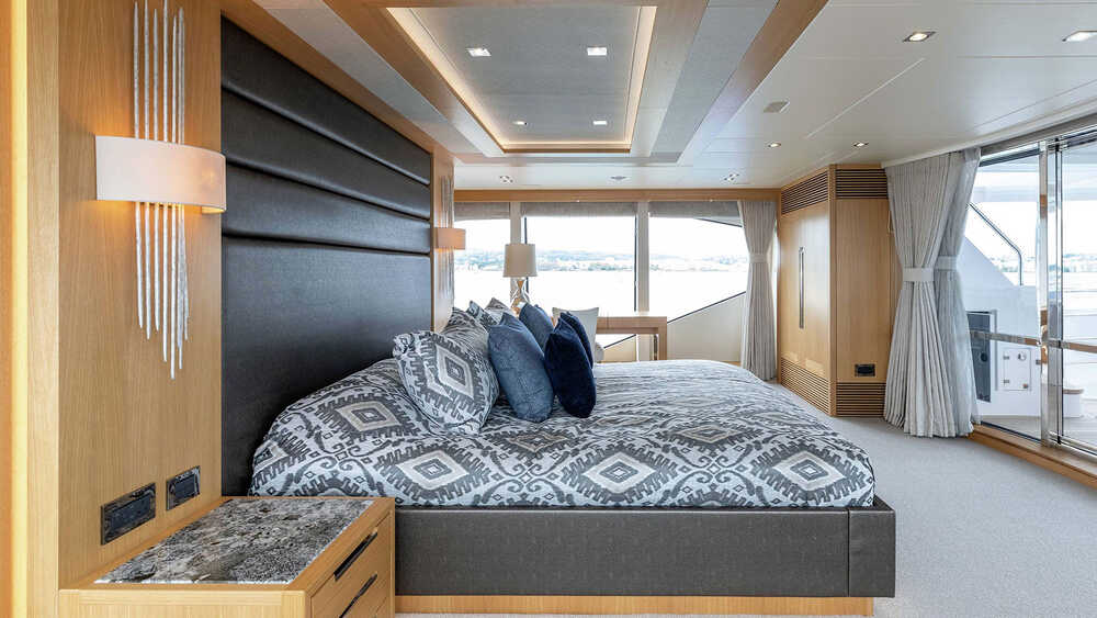 Owner's suit on upper deck