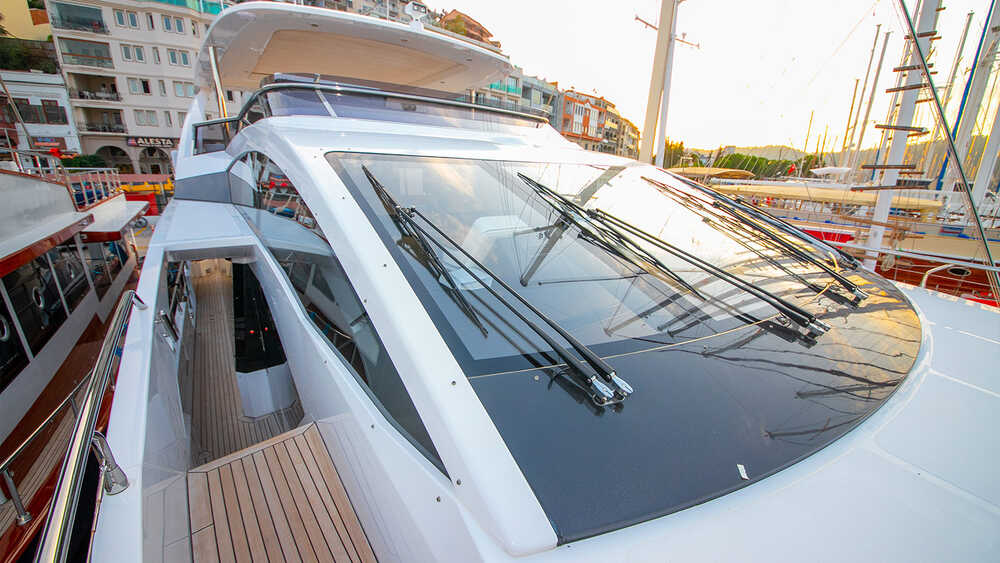 Side deck