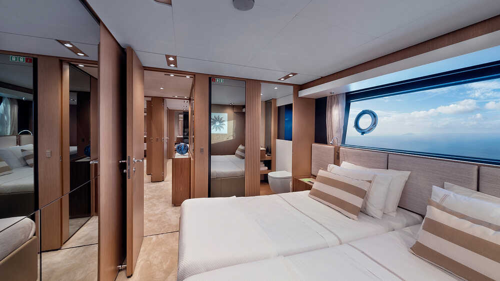 Guest cabin