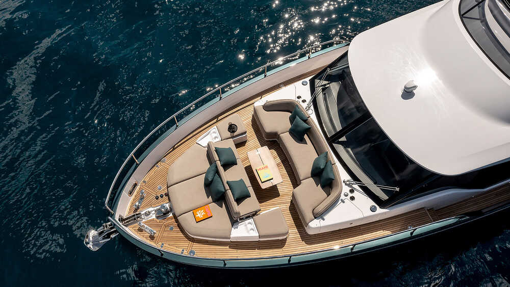 Lounge area on bow