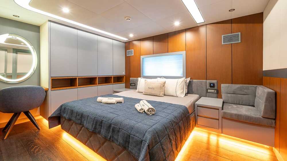 VIP cabin