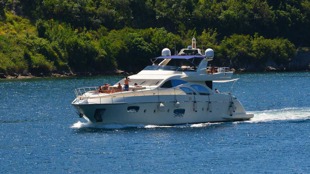 Exterior Azimut 98 Leonardo