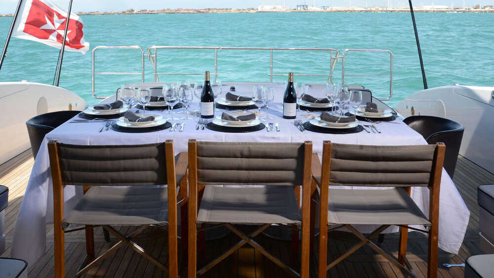 Aft deck dining