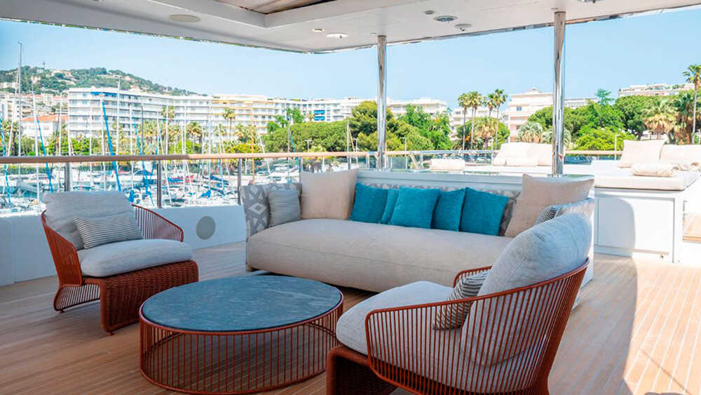 Sun Deck Lounge Area