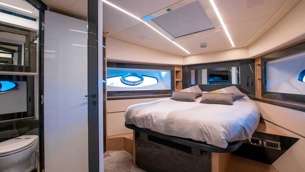 VIP cabin
