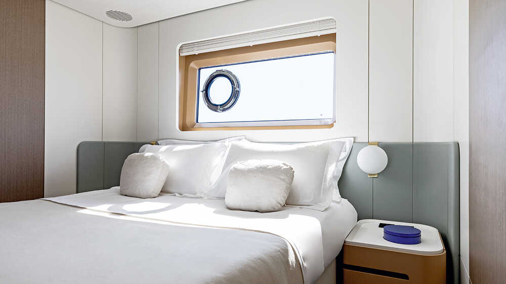 Guest cabin on starboard side