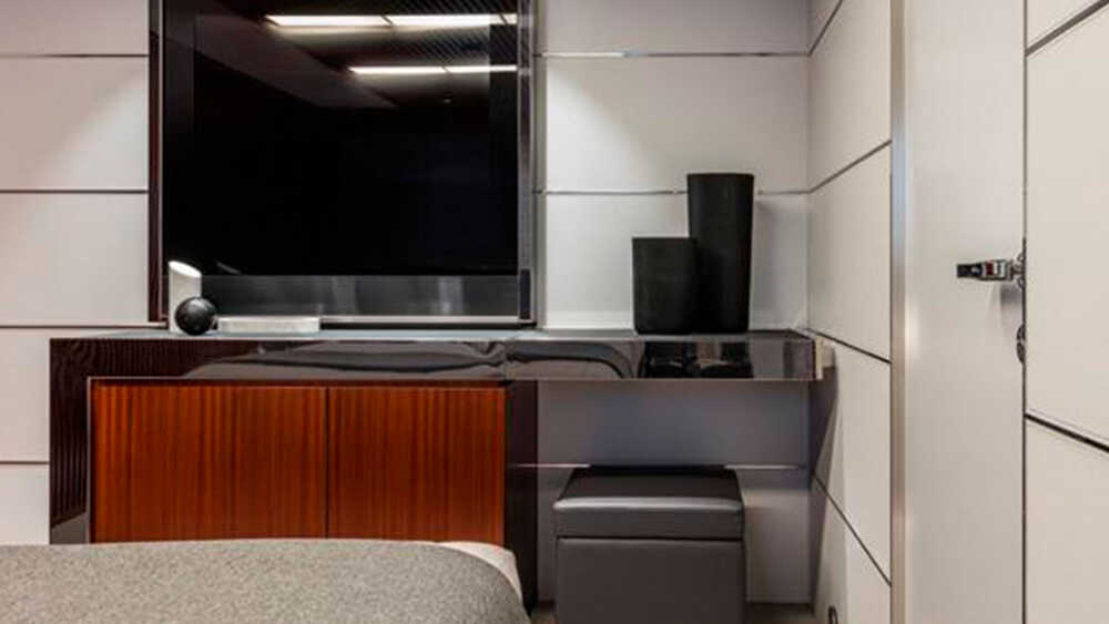 Guest cabin on the lower deck on the port side