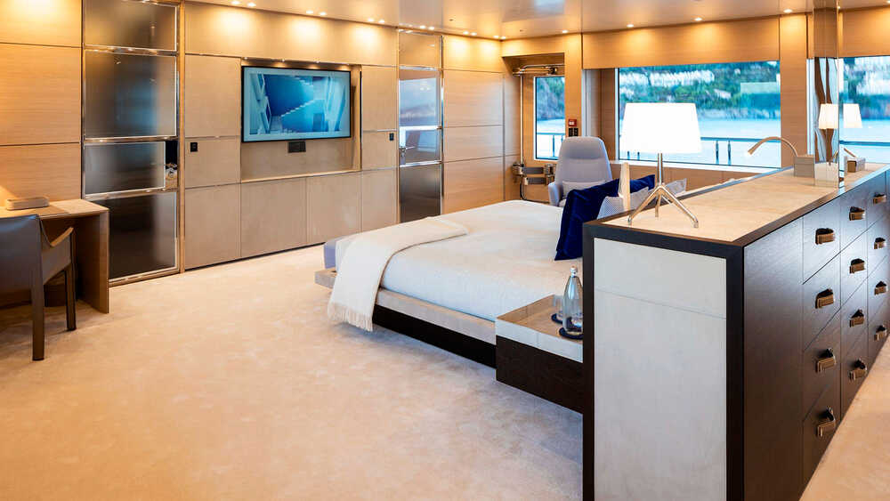Guest cabin