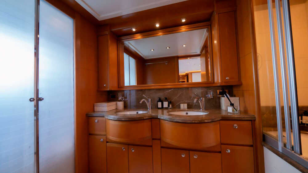 VIP cabin bathroom