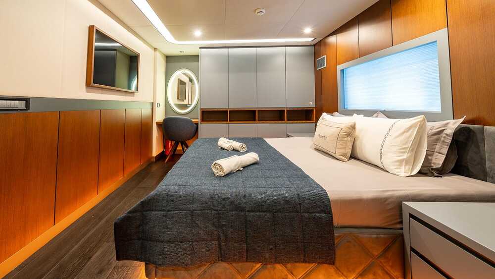 VIP cabin
