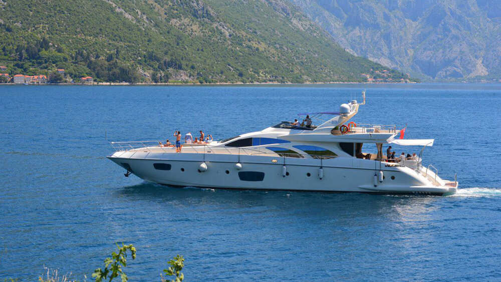 Exterior Azimut 98 Leonardo