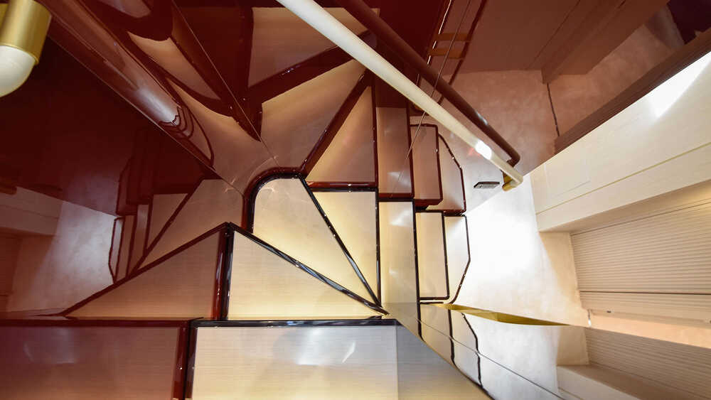 Steps to lower deck