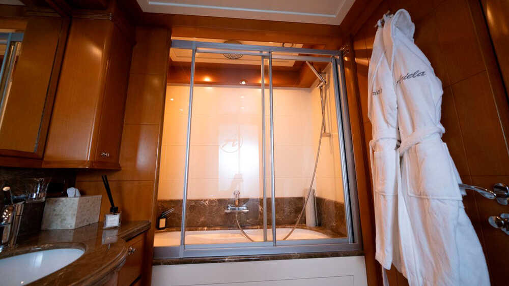 VIP cabin bathroom