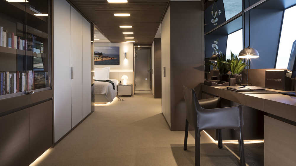 Master cabin on the main deck