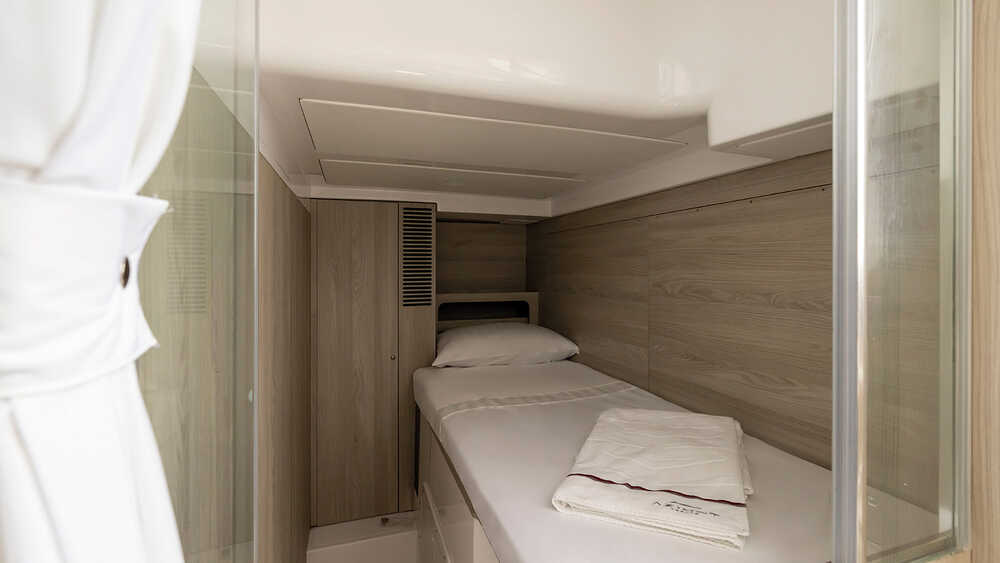 Crew cabin