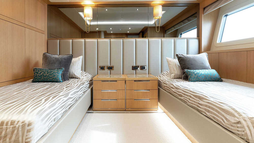 Guest cabin