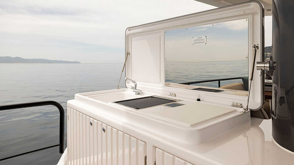 BBQ on flybridge