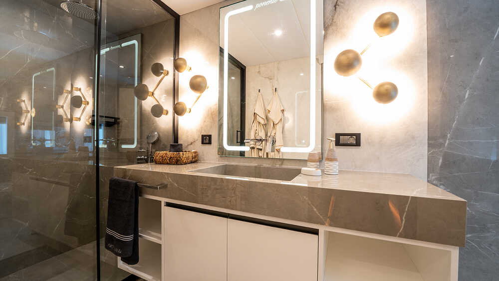 Bathroom in master cabin №2